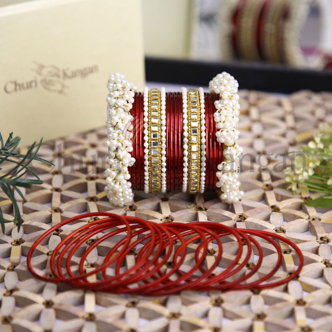 Plain Metal Gajra Kundan Set – Classic Red