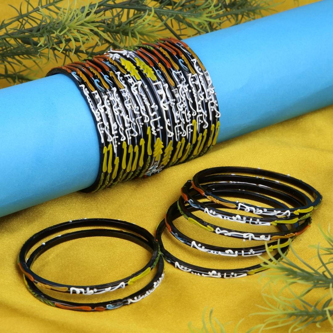 Black Customized Name Glass Bangles – Handmade Hyderabadi Churi with Name Engraving by ChuriKangan.pk